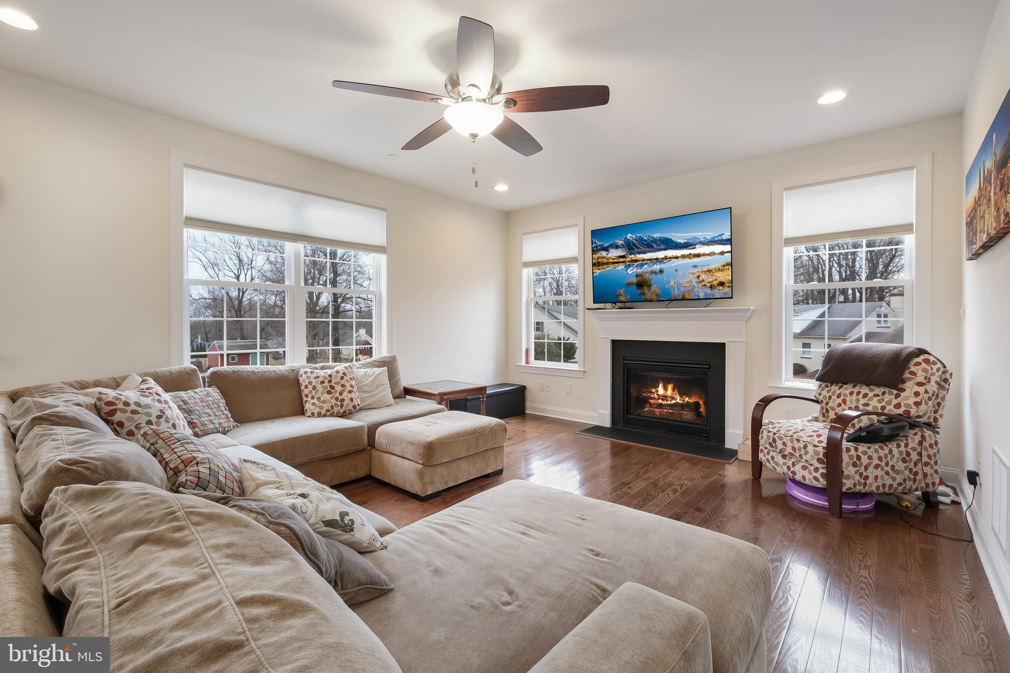 2188 Longview Road Warrington, PA 18976 - Photo 16 of 30 Gallery Image 16