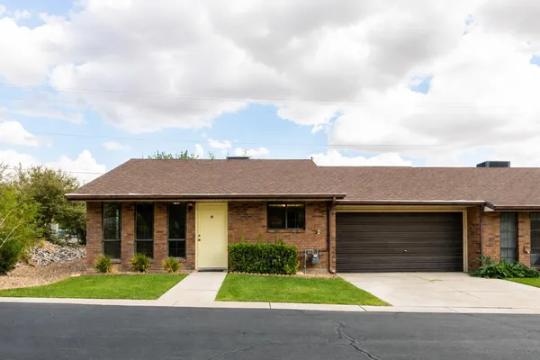 $1,650 | 55 West 400th Street South, Unit 15, St. George, UT 84770