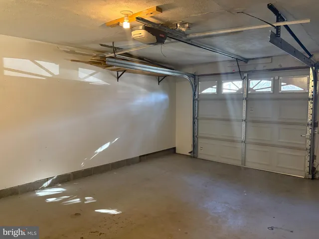 $3,300 | 7842 Ashley Glen Road, Annandale, VA 22003