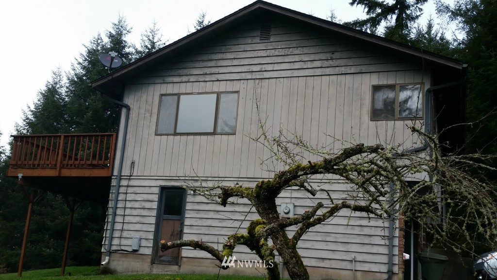 1006 Holcomb Road Kelso, WA 98626 - Photo 2 of 24 Gallery Image 2