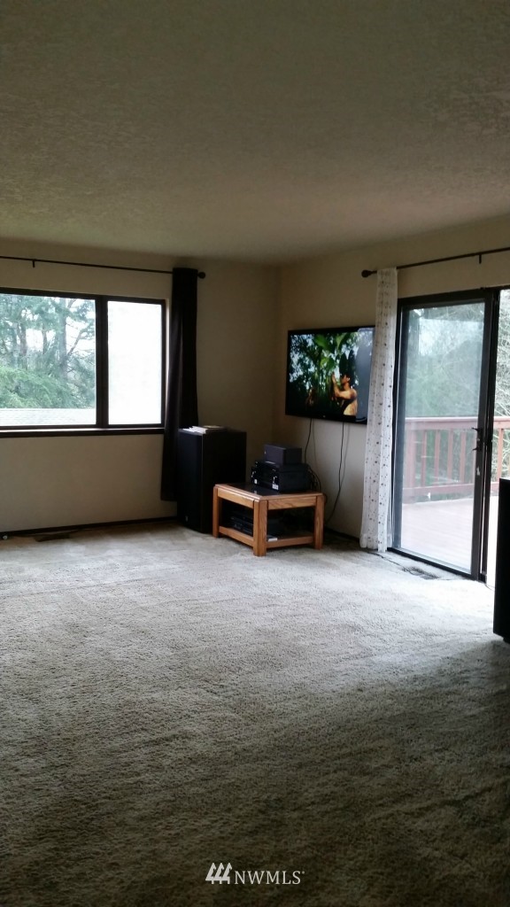 1006 Holcomb Road Kelso, WA 98626 - Photo 19 of 24 Gallery Image 19