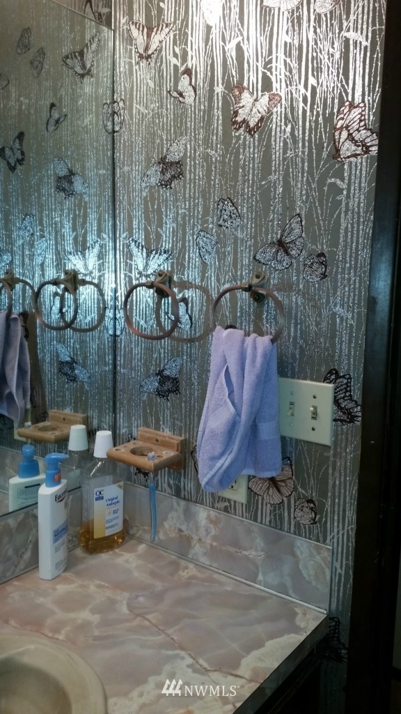 1006 Holcomb Road Kelso, WA 98626 - Photo 22 of 24 Gallery Image 22
