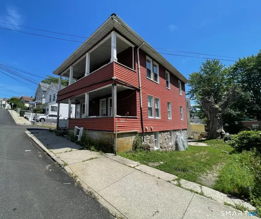 $298,000 | 30 Chappell Street, New London, CT 06320