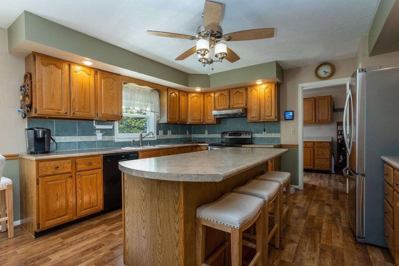 240 Fairview Road Luray, VA 22835 - Photo 14 of 61 Gallery Image 14
