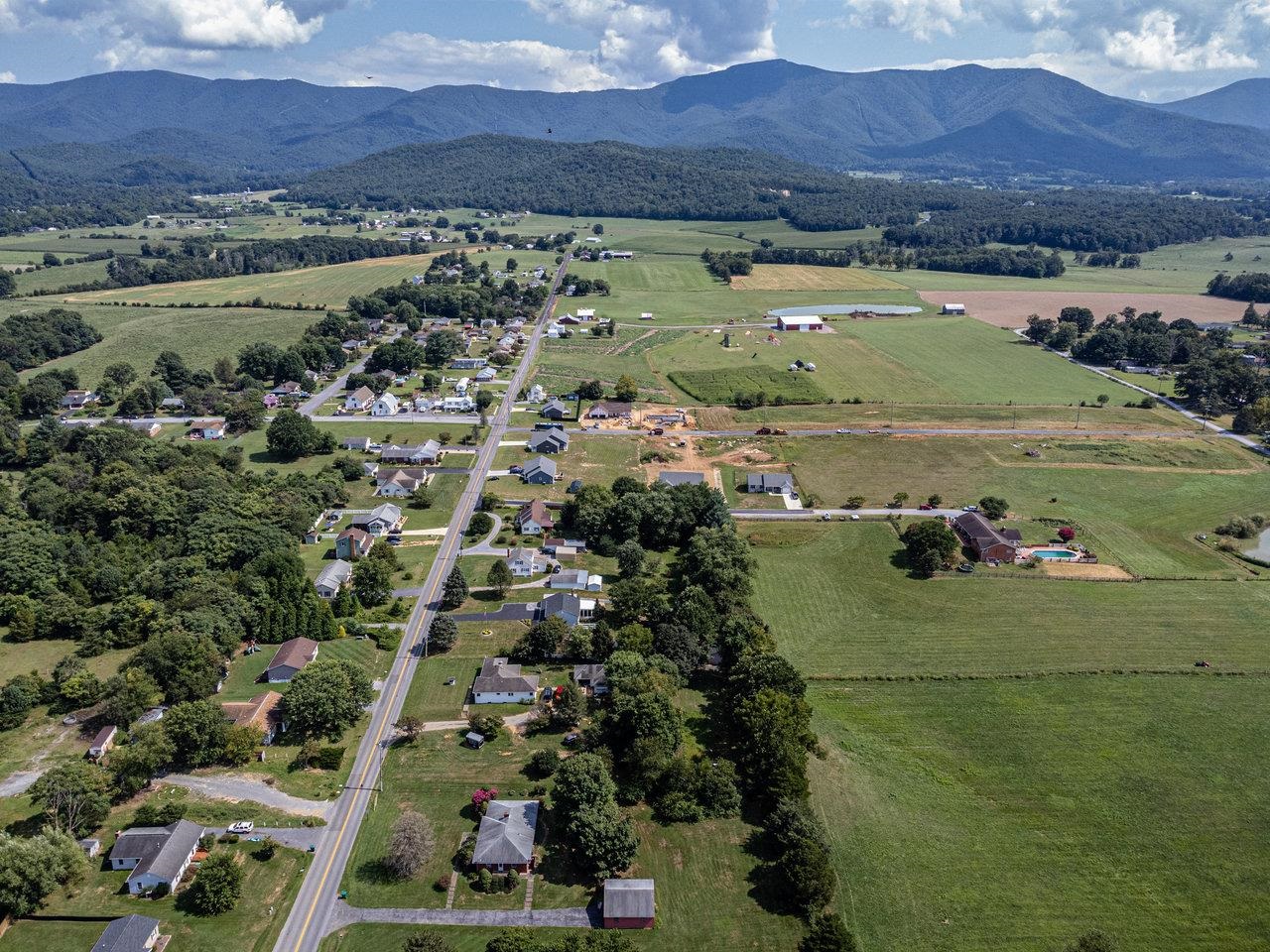 240 Fairview Road Luray, VA 22835 - Photo 54 of 61 Gallery Image 54