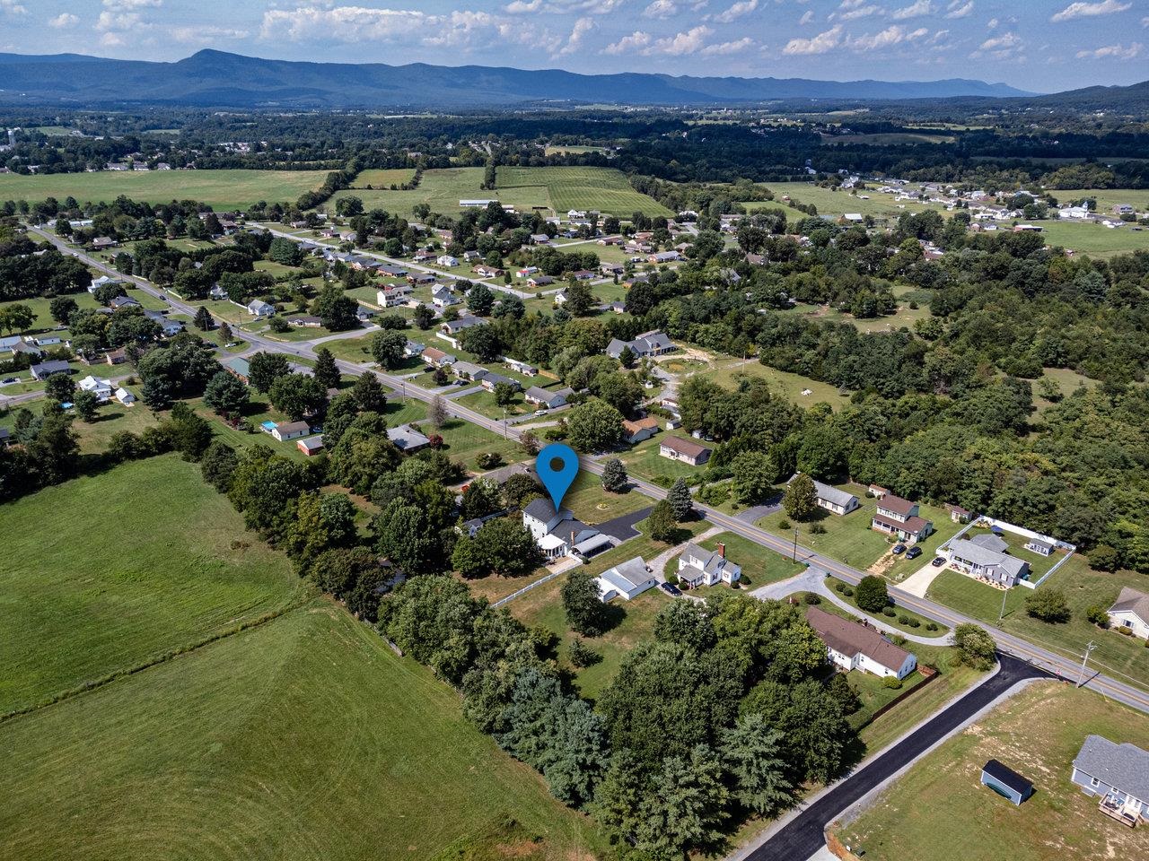 240 Fairview Road Luray, VA 22835 - Photo 59 of 61 Gallery Image 59