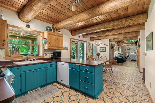 $849,900 | 15015 Held Circle, Cold Spring, MN 56320