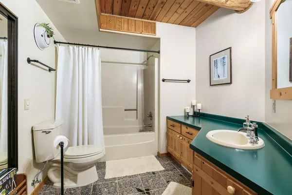 $849,900 | 15015 Held Circle, Cold Spring, MN 56320