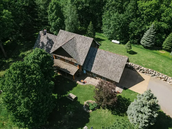 $849,900 | 15015 Held Circle, Cold Spring, MN 56320