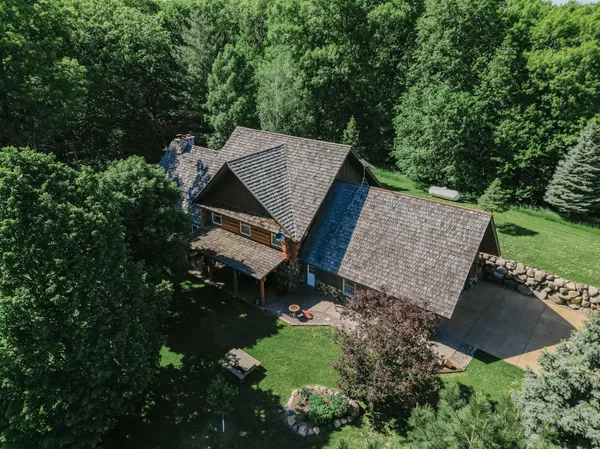 $849,900 | 15015 Held Circle, Cold Spring, MN 56320