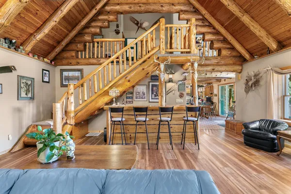 $849,900 | 15015 Held Circle, Cold Spring, MN 56320
