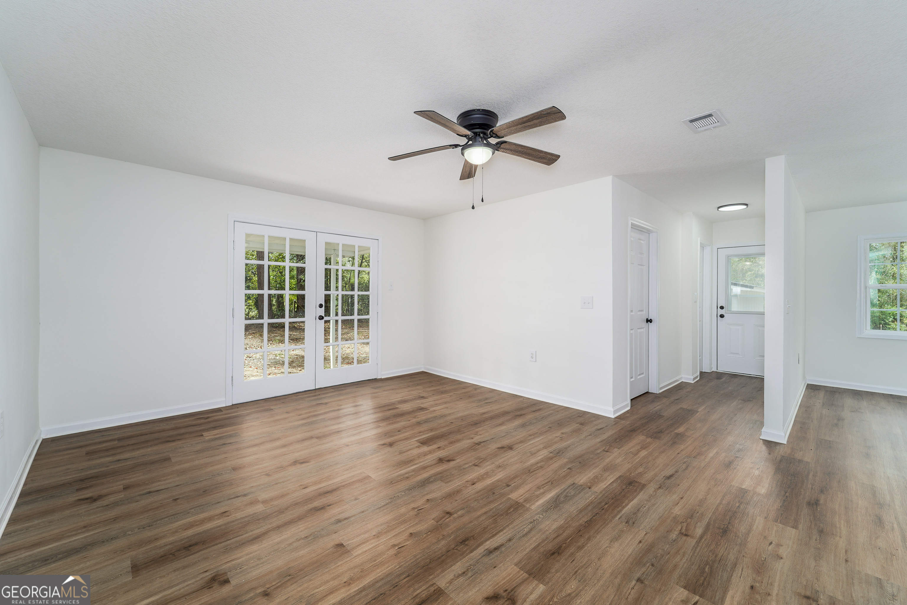 3551 Cason Road Blackshear, GA 31516 - Photo 6 of 23