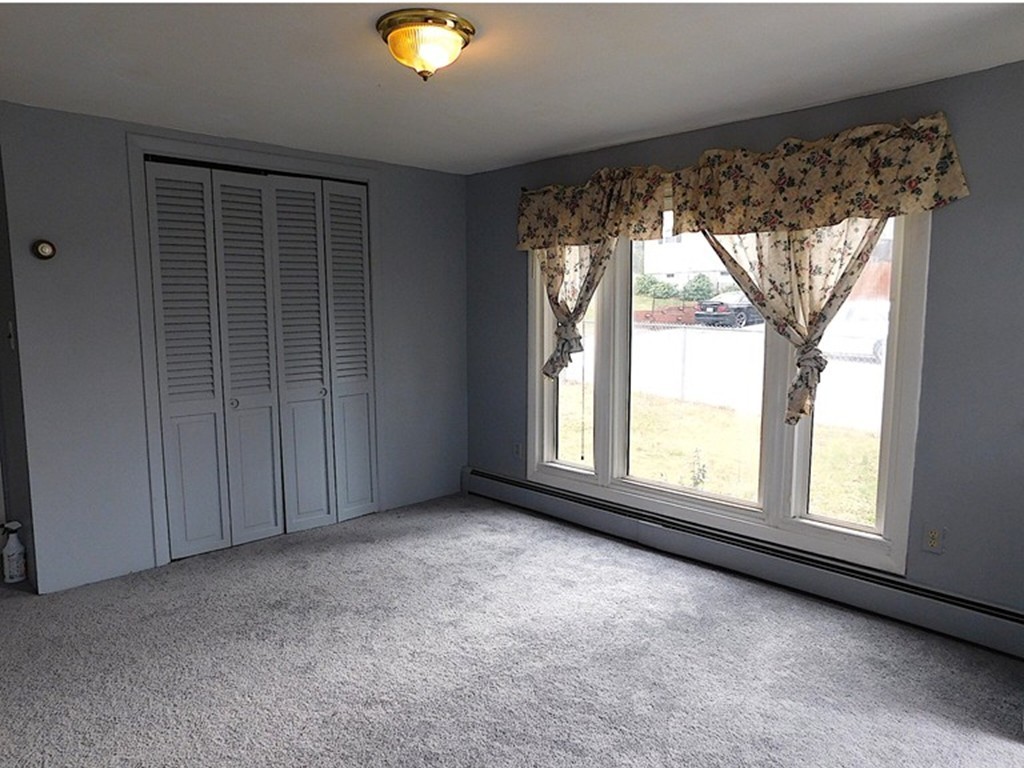 7 Teed Road Holbrook, MA 02343 - Photo 6 of 24 Gallery Image 6