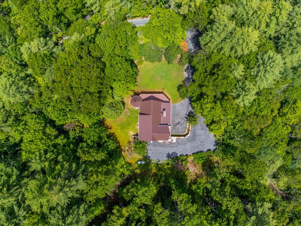 301 Cardinal Ridge Drive Highlands, NC 28741 - Photo 58 of 63 Gallery Image 58