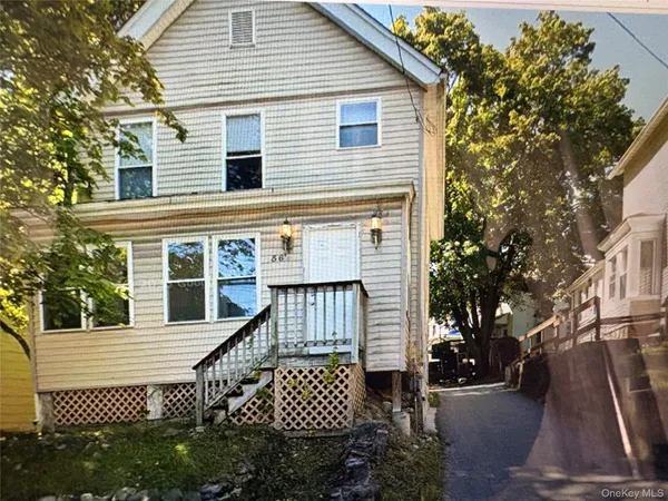 $2,600 | 56 Wisner Avenue, Middletown, NY 10940