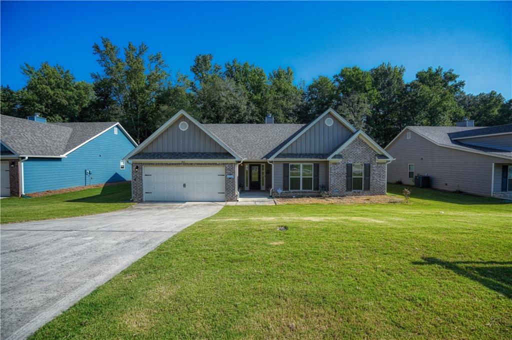 300 Kensington Trace Bethlehem, GA 30620 - Photo 1 of 1 a front view of house with yard and green space