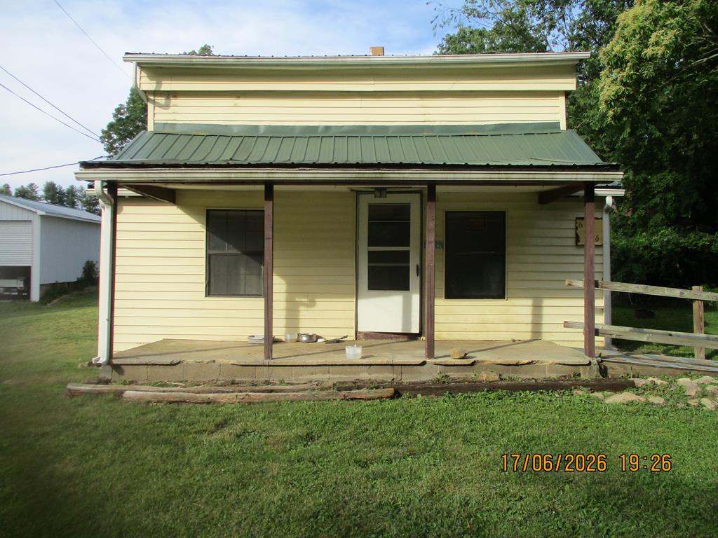 625 Stoney Battery Road Marion, VA 24354 - Photo 1 of 23 Gallery Image 1