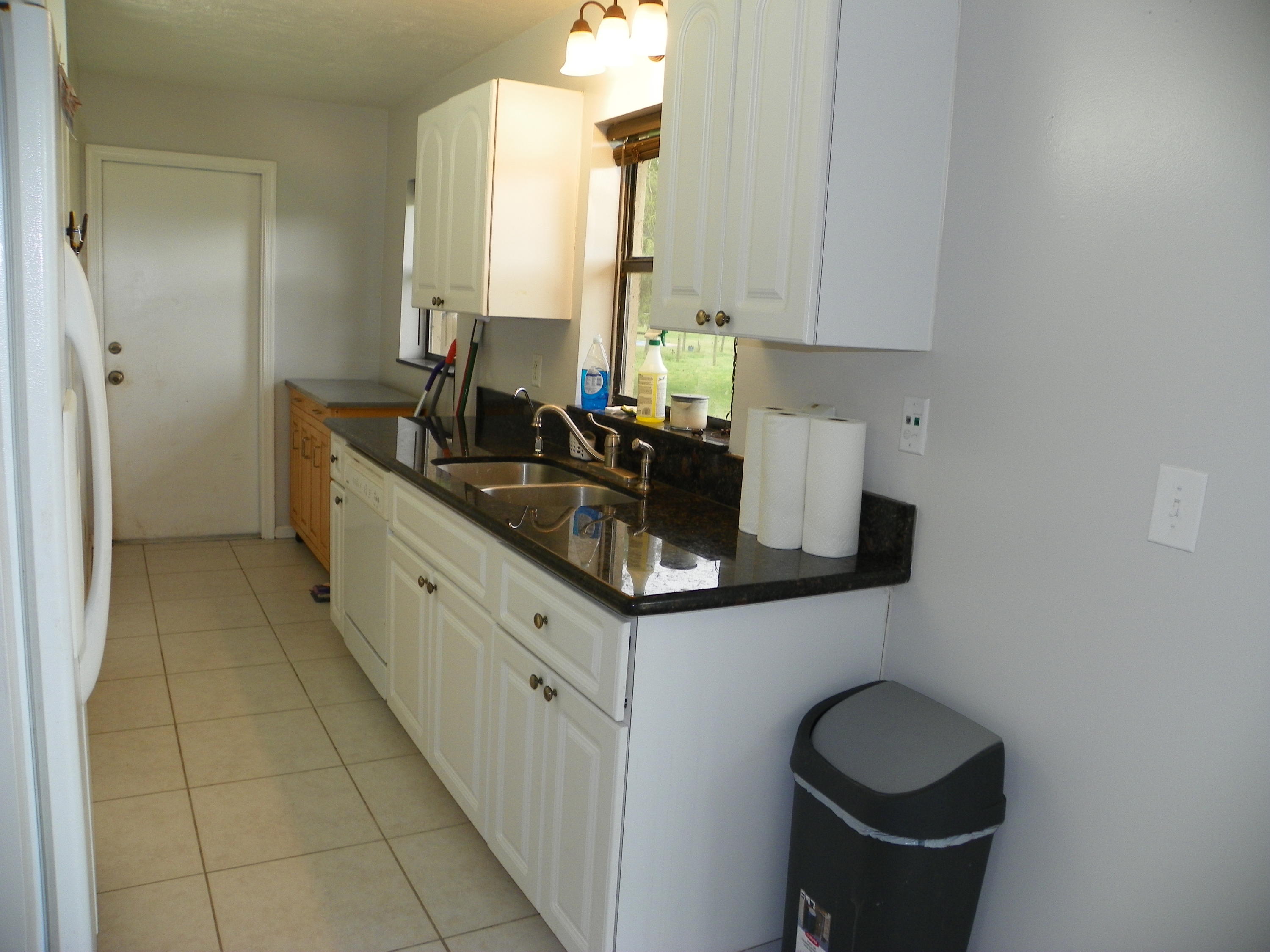 14898 85th Road North Loxahatchee, FL 33470 - Photo 22 of 49 Kitchen