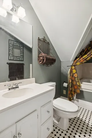 $865,000 | 5724 Cloverwood Drive, Brentwood, TN 37027