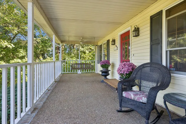 $865,000 | 5724 Cloverwood Drive, Brentwood, TN 37027