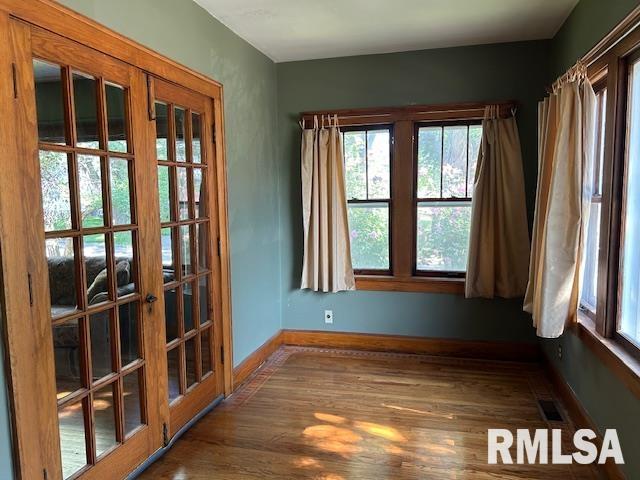 828 Park Place Clinton, IA 52732 - Photo 19 of 42