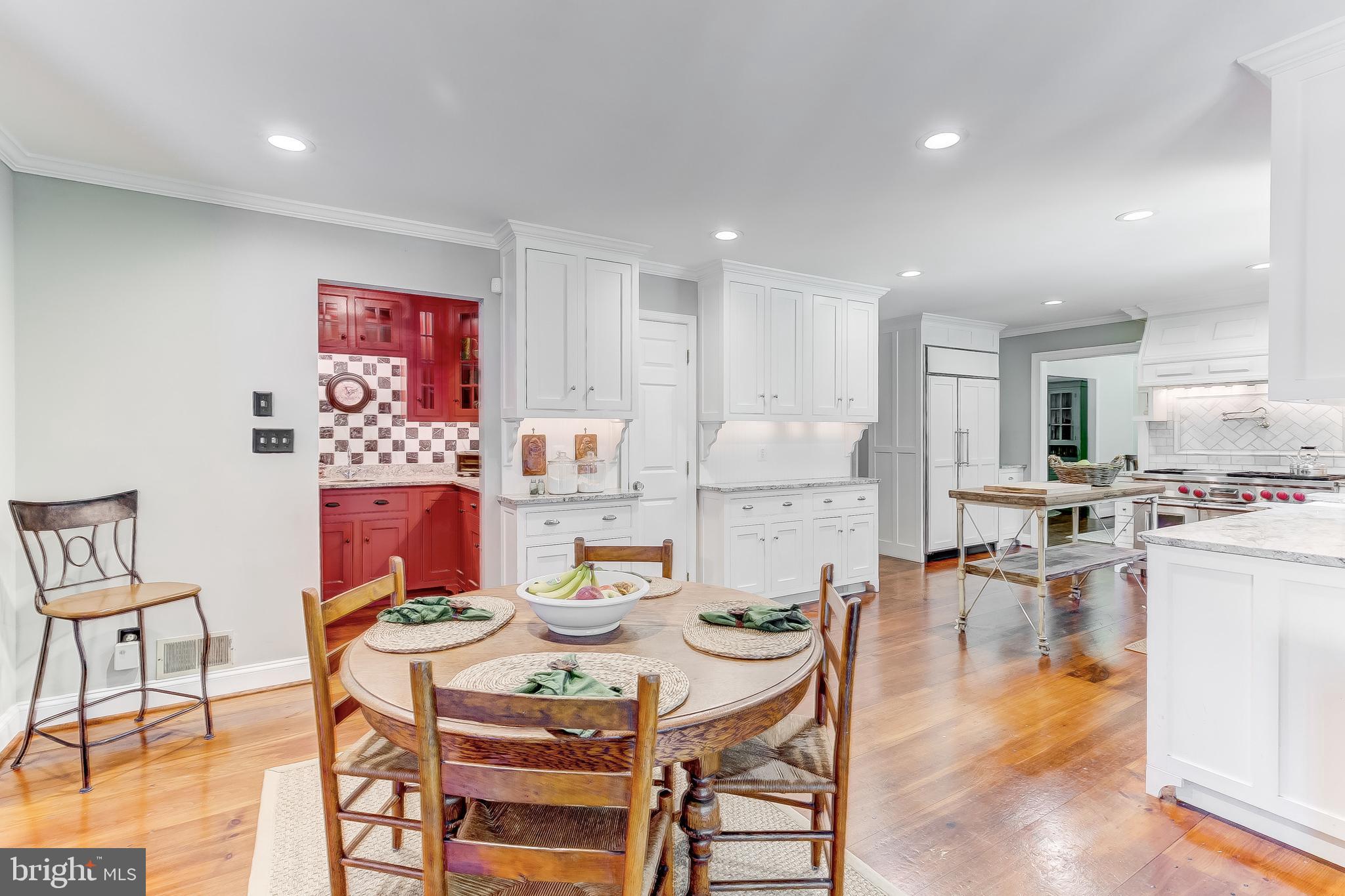 15701 Yeoho Road Sparks, MD 21152 - Photo 9 of 39