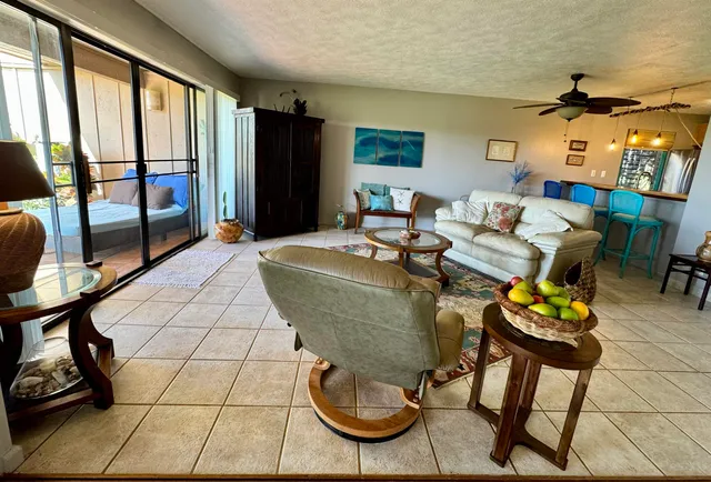 $299,000 | 50 Kepuhi Place, Unit 119, Maunaloa, HI 96770