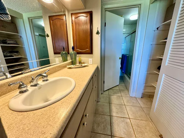 $299,000 | 50 Kepuhi Place, Unit 119, Maunaloa, HI 96770