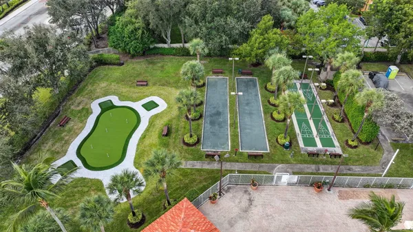 $3,200 | 6084 Petunia Road, Delray Beach, FL 33484