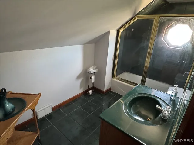 $419,000 | 20 East Avenue, West Seneca, NY 14224