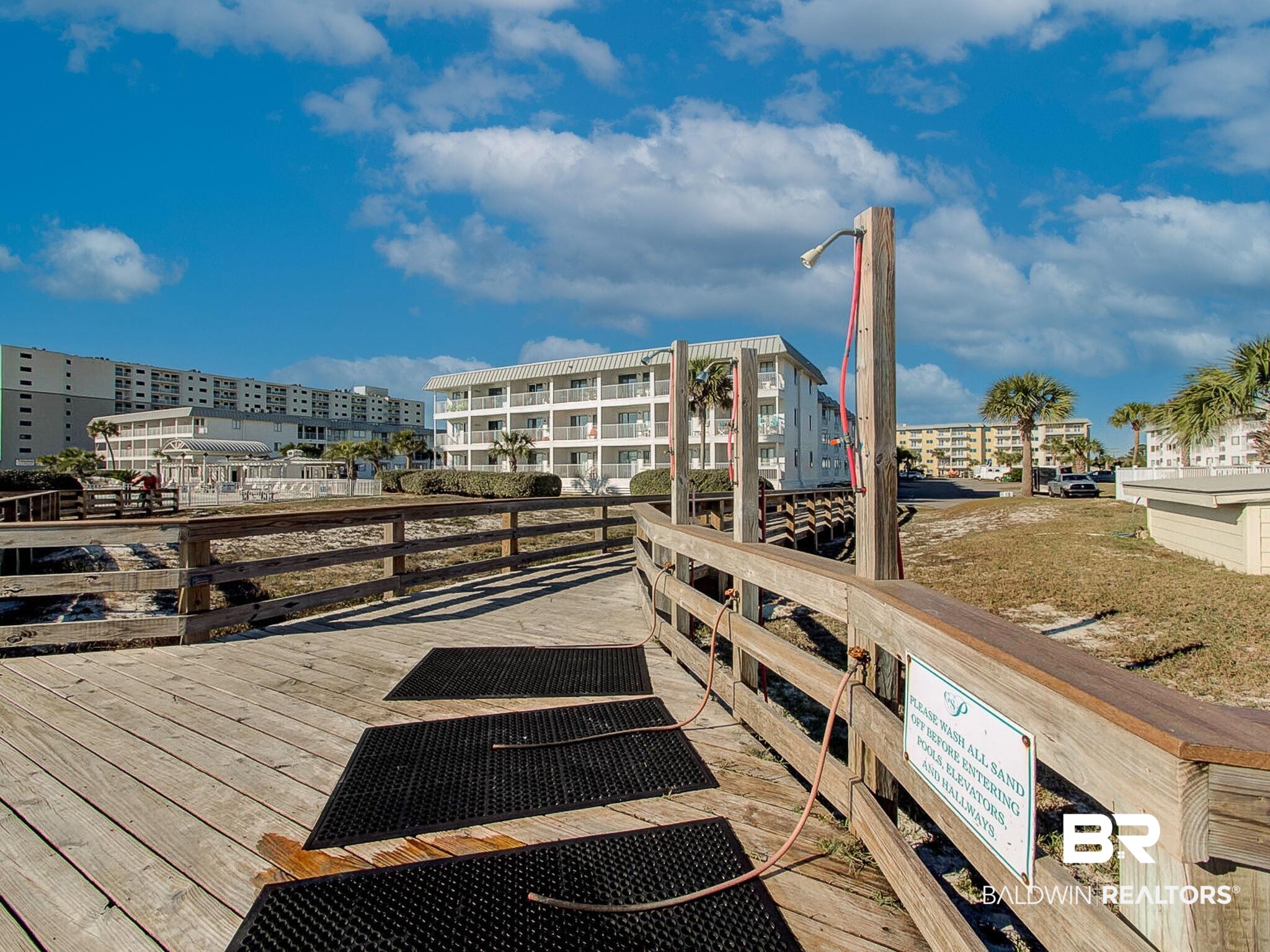 400 Plantation Road, Unit 4115 Gulf Shores, AL 36542 - Photo 36 of 48 View of wooden deck