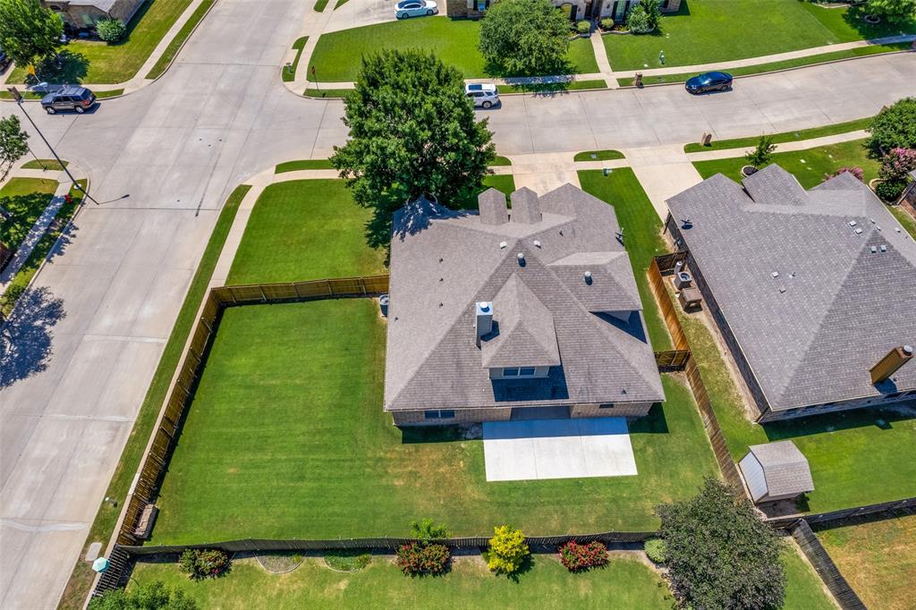 400 Commonwealth Drive Saginaw, TX 76179 - Photo 29 of 32 an aerial view of a house