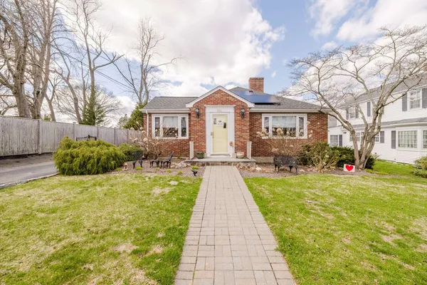 $549,900 | 554 Madison Street, Fall River, MA 02720
