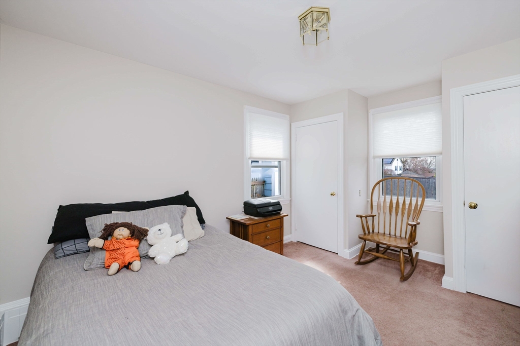 554 Madison Street Fall River, MA 02720 - Photo 22 of 31