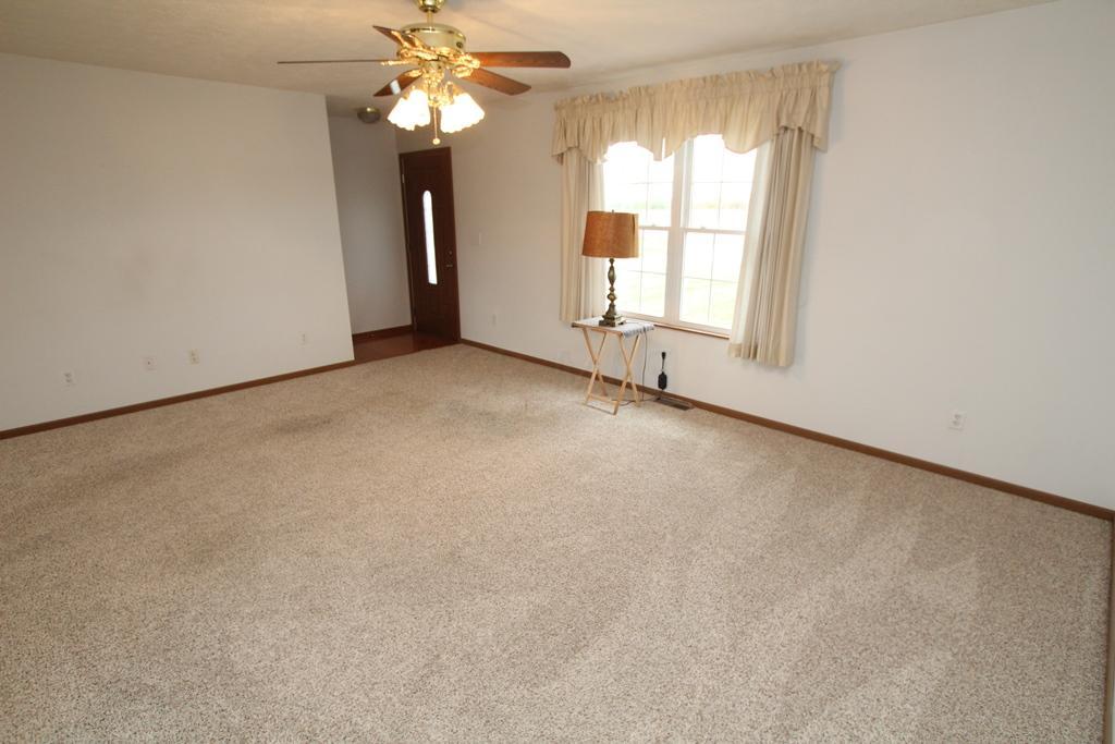 11116 Cook Yankeetown Road Northeast Mount Sterling, OH 43143 - Photo 3 of 43