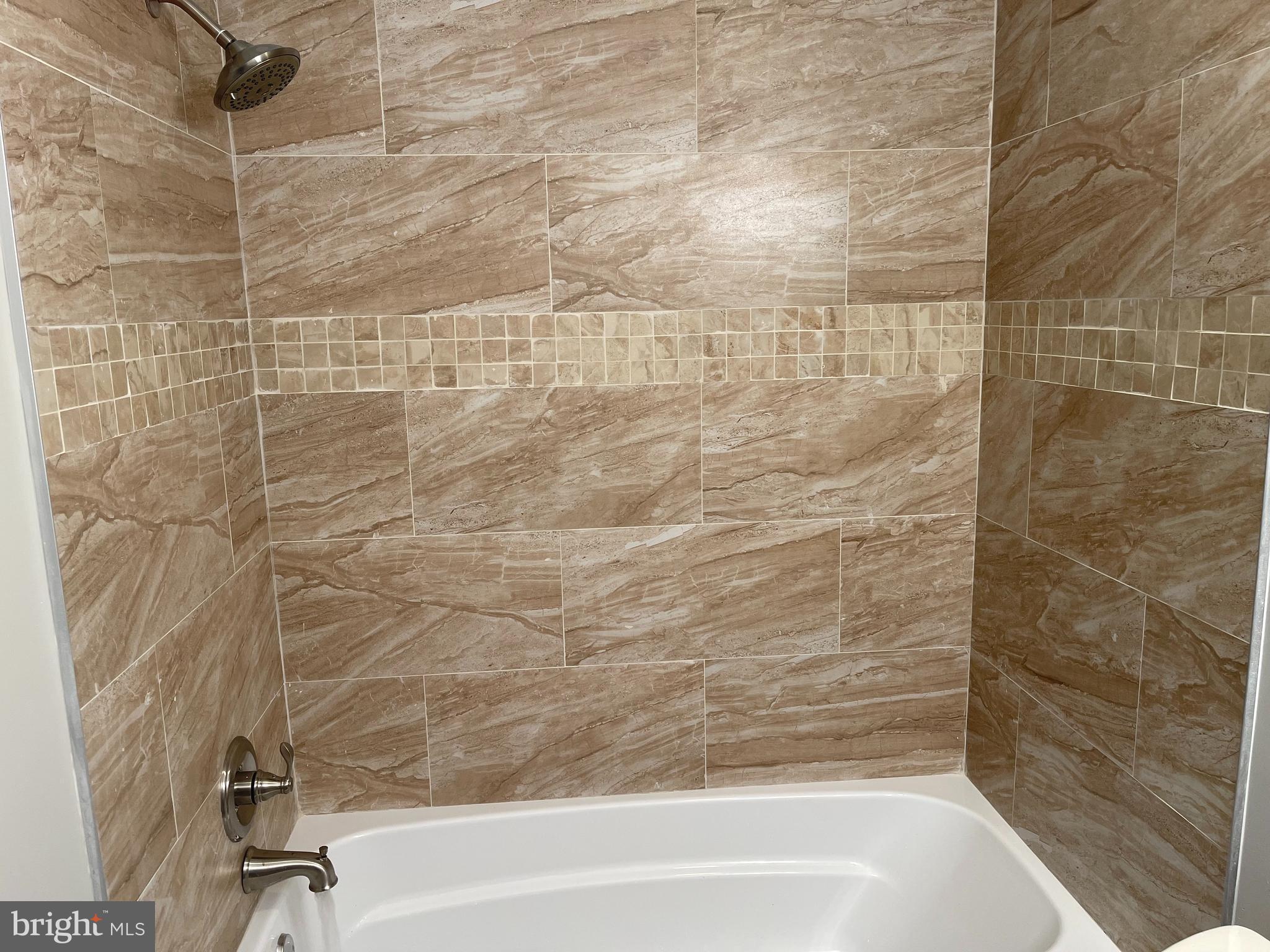11715 Newbridge Court Reston, VA 20191 - Photo 11 of 28 Gallery Image 11