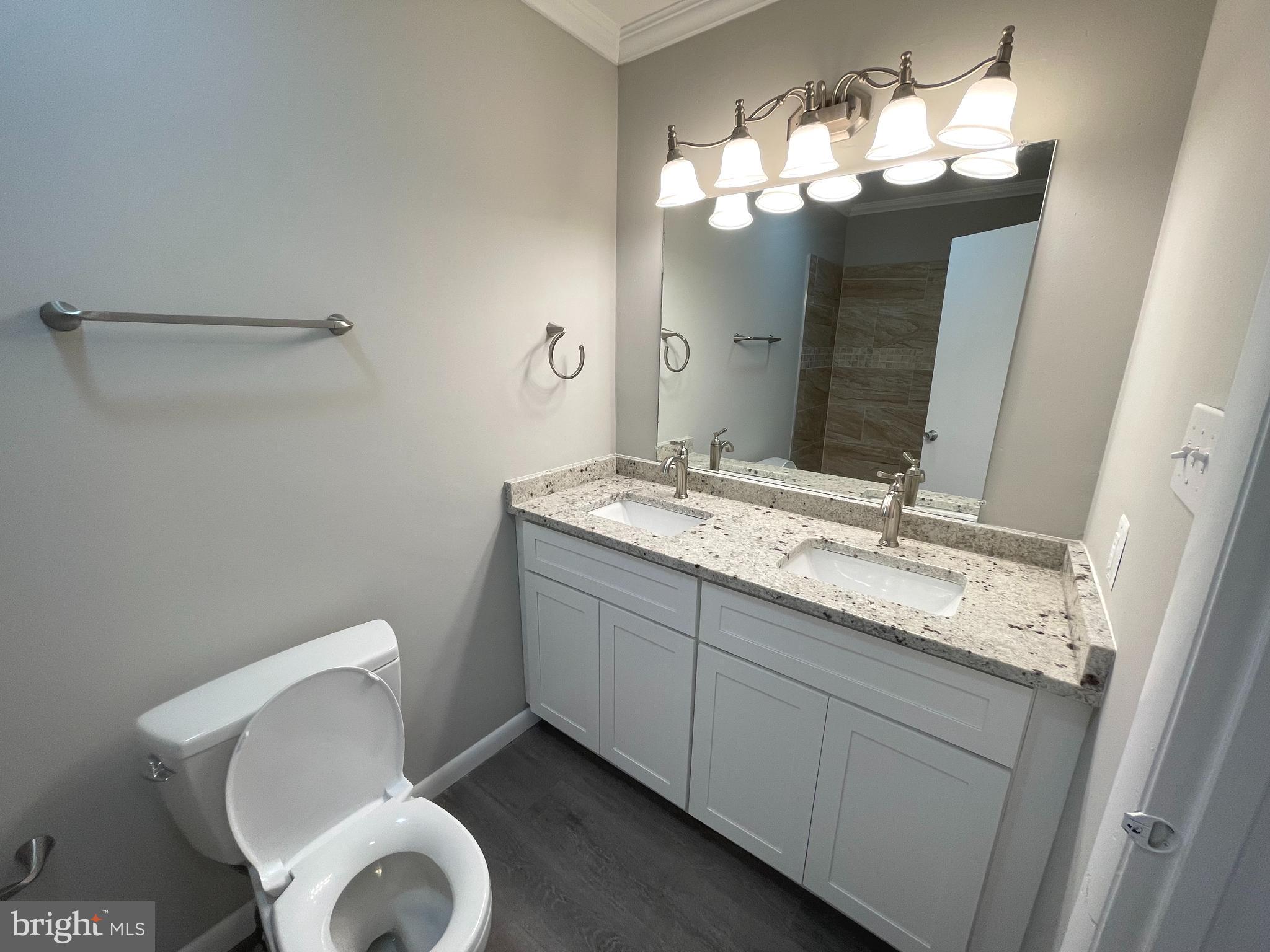 11715 Newbridge Court Reston, VA 20191 - Photo 8 of 28 Gallery Image 8
