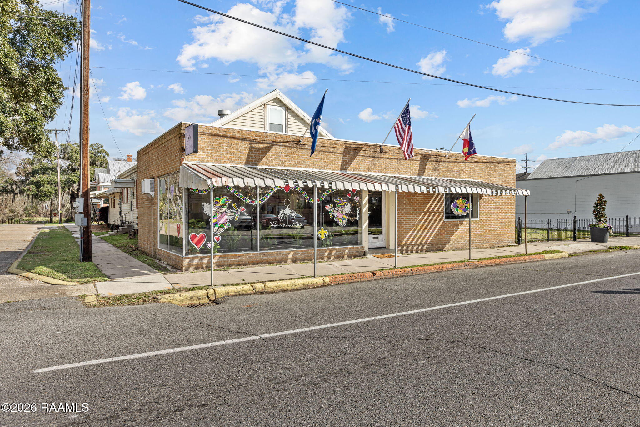 824 Main Street Franklin, LA 70538 - Photo 2 of 41 2-web-or-mls-824 Main St-2