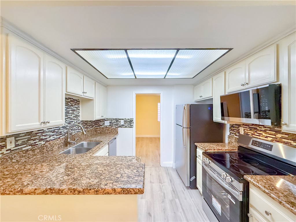 356 South Prospectors Road, Unit 74 Diamond Bar, CA 91765 - Photo 14 of 40