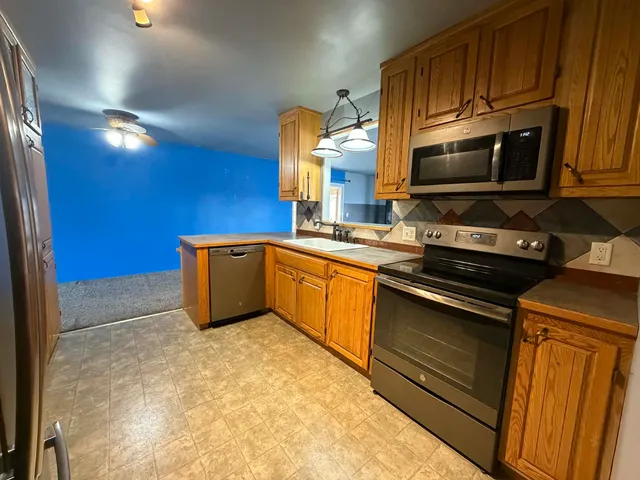 $295,000 | 915 Elk Drive, Riverton, WY 82501