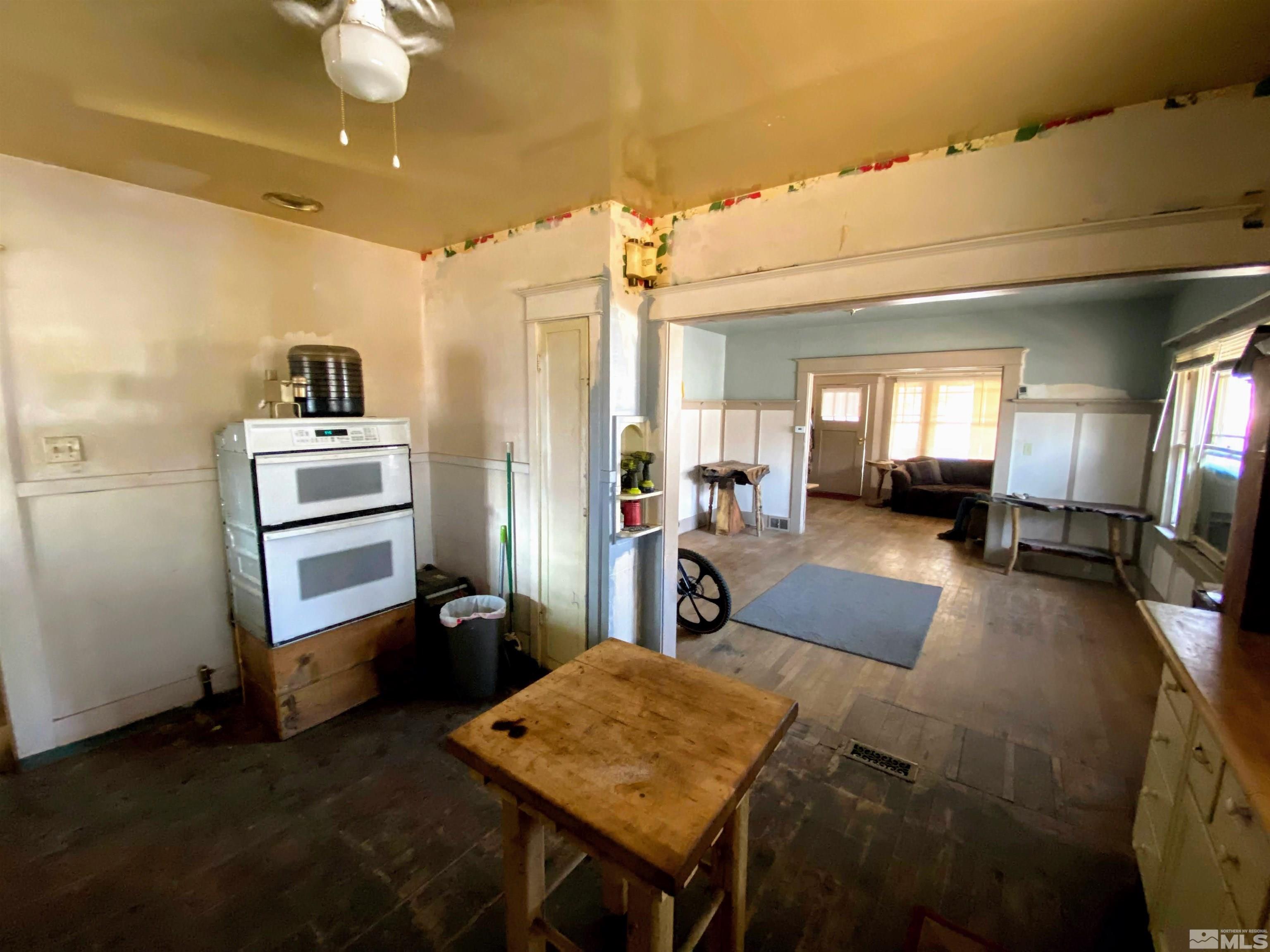 650 Spokane Street Reno, NV 89512 - Photo 9 of 25 a living room with furniture and a flat screen tv