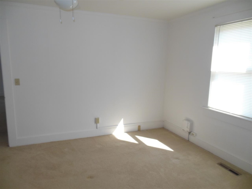 818 Hampton Street Iva, SC 29655 - Photo 14 of 17 Gallery Image 14
