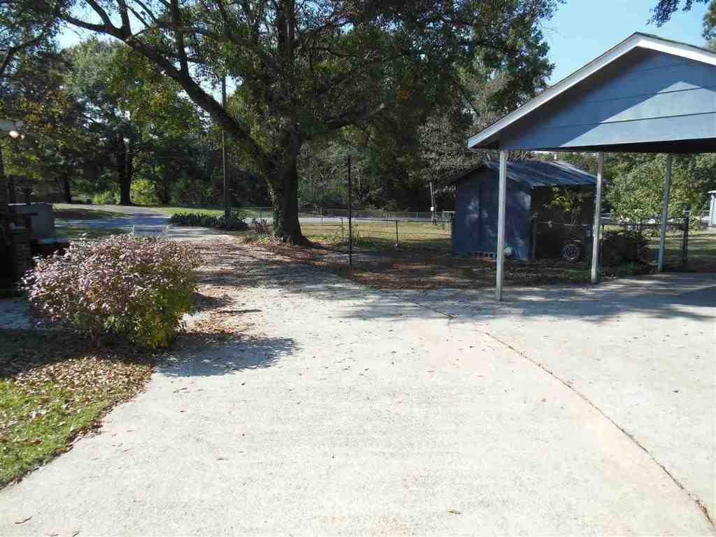 818 Hampton Street Iva, SC 29655 - Photo 3 of 17 Gallery Image 3