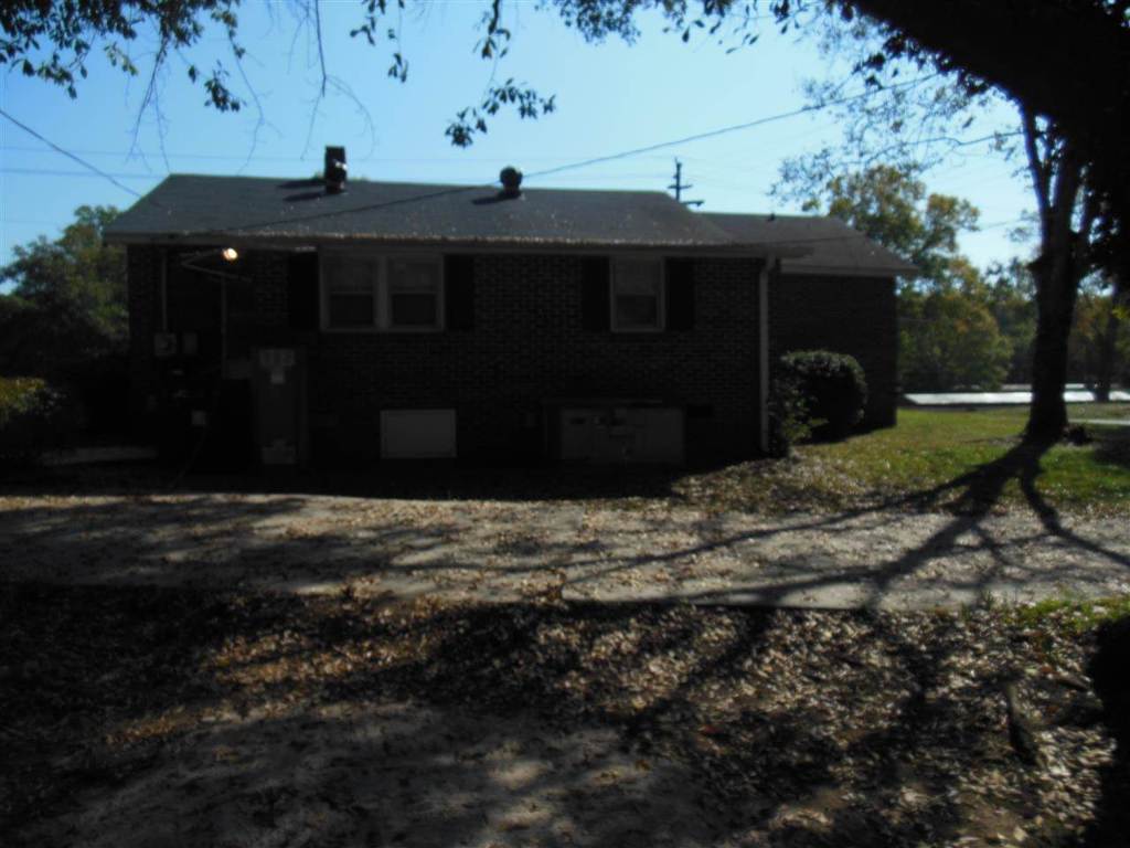 818 Hampton Street Iva, SC 29655 - Photo 4 of 17 Gallery Image 4
