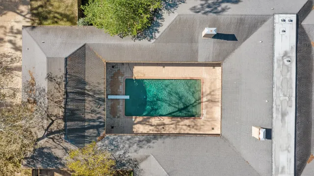 $590,000 | 909 East Mimosa Lane, Crockett, TX 75835