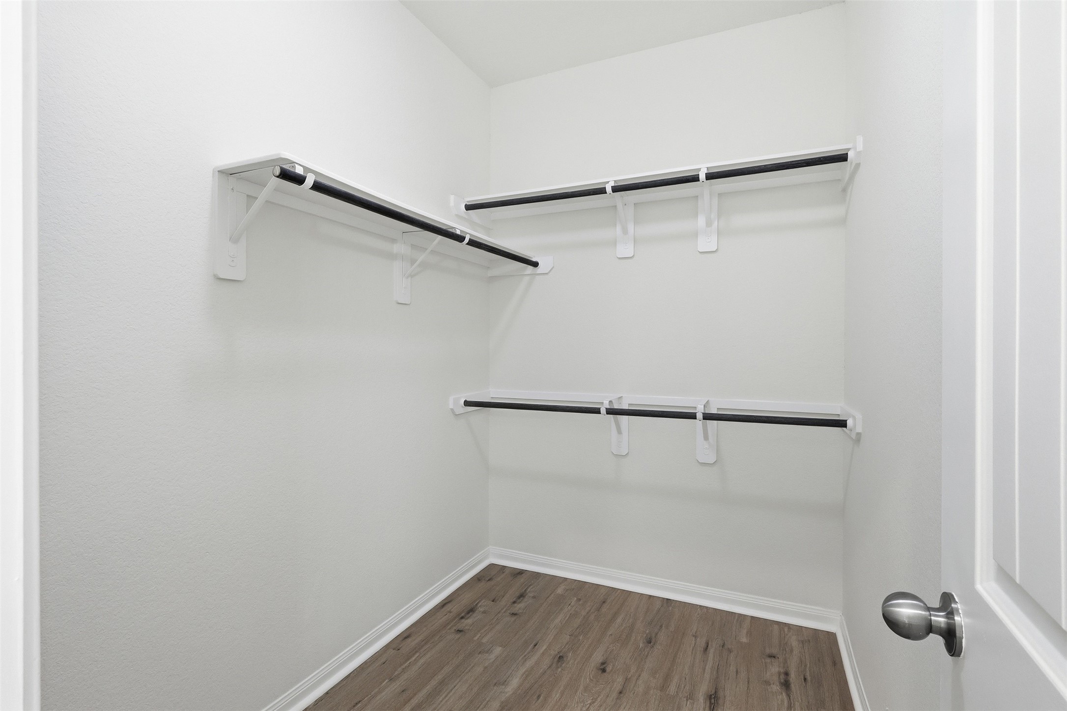 3503 Cannon Drive Conroe, TX 77301 - Photo 20 of 29 primary closet