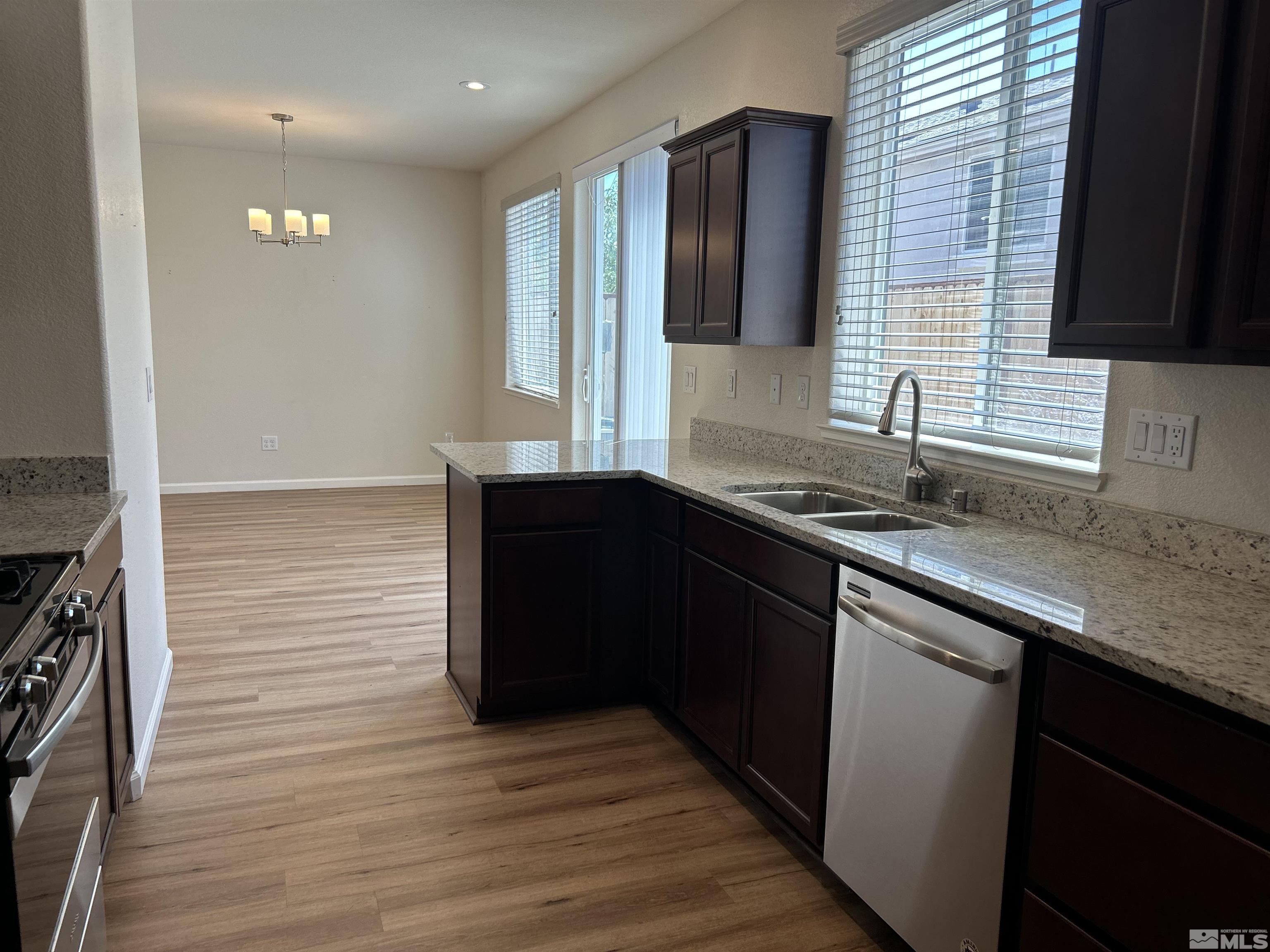 3643 Ruidoso Street Reno, NV 89512 - Photo 8 of 24 Photo 8