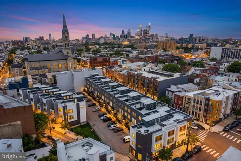 $475,000 | 1237 North 5th Street, Unit 2, Philadelphia, PA 19122