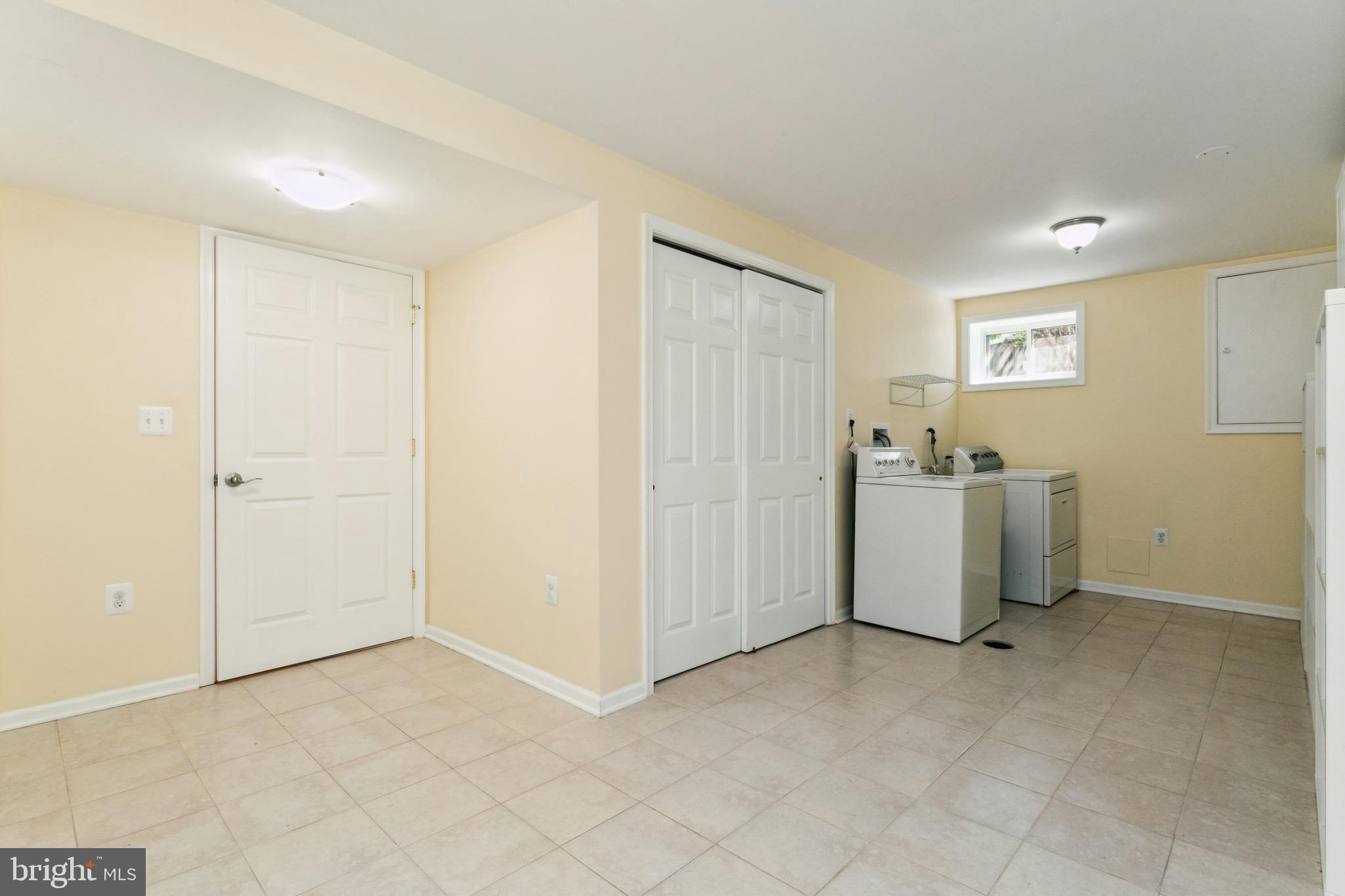 1326 Canyon Road Silver Spring, MD 20904 - Photo 21 of 21 Laundry room