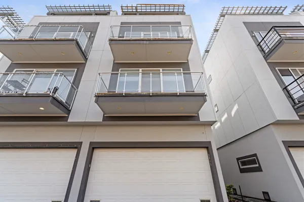 $535,000 | 1144 West 17th Street, Houston, TX 77008